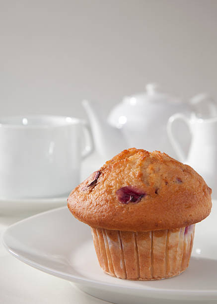 istock Cranberry Muffin and tea 121320286