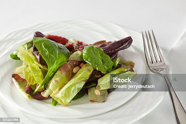 Photo libre de droit de Salade De Haricots Verts banque d'images et plus d'images libres de droit de Assaisonnement pour salade - Assaisonnement pour salade, Assiette, Blanc