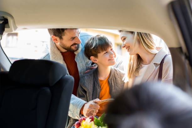 istock Family Buying Fresh Vegetables 1213234760