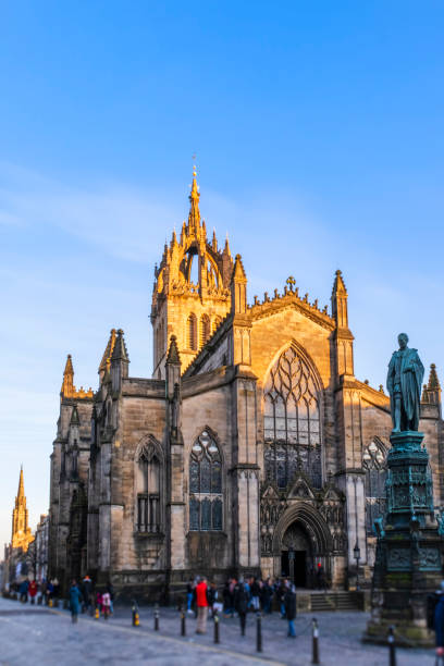 istock Edinburgh, St Giles' Cathedral on the Royal Mile (Scotland - UK) 1213252710