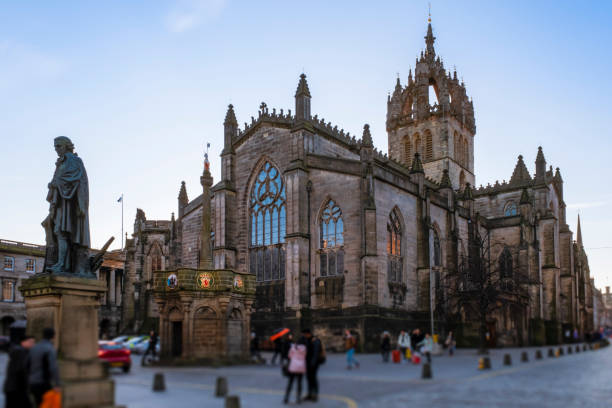 istock Edinburgh, St Giles' Cathedral on the Royal Mile (Scotland - UK) 1213252844