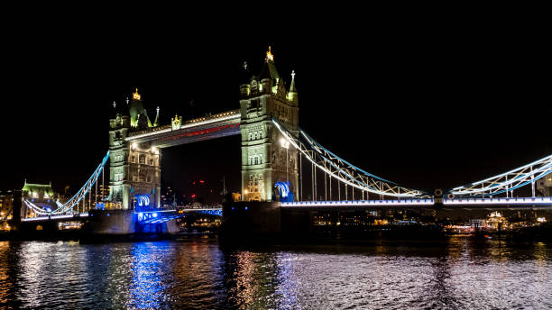 istock London, Tower Bridge at night (England, UK) 1213255464