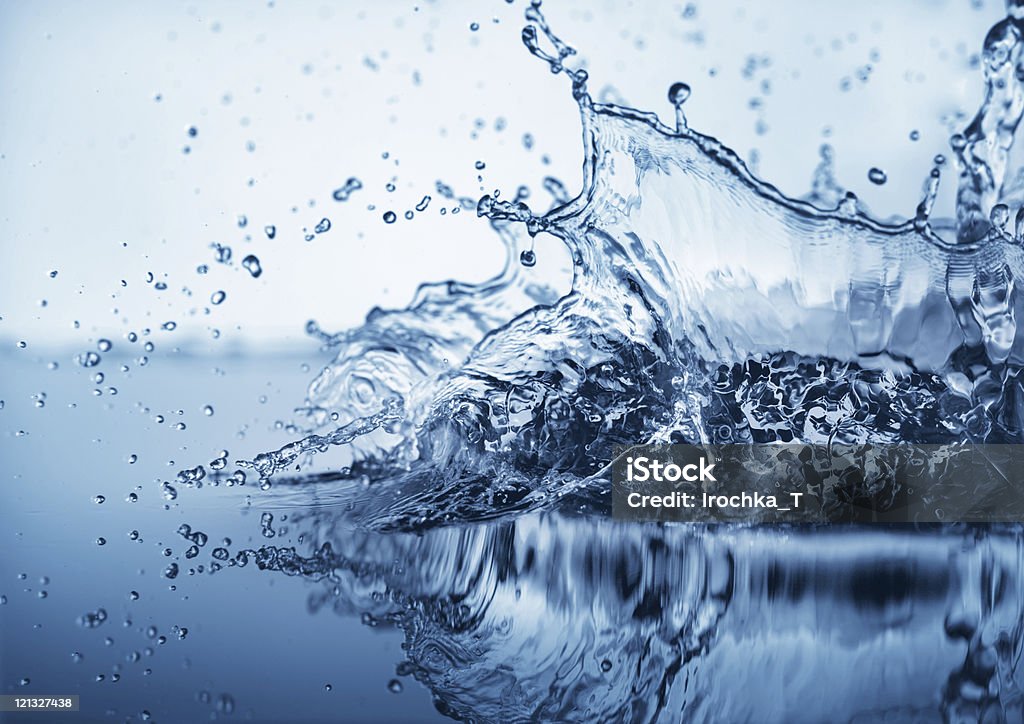 Bolhas de água em azul - Foto de stock de Abstrato royalty-free