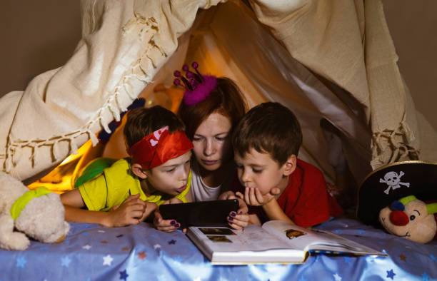 istock Family Moments 1213279353