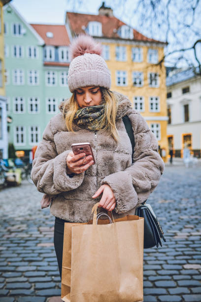istock Welcoming winter with a shopping spree 1213323974