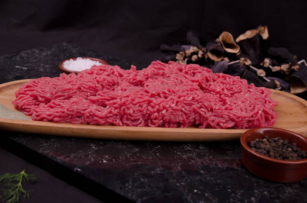 istock Raw mince in buther 1213325195