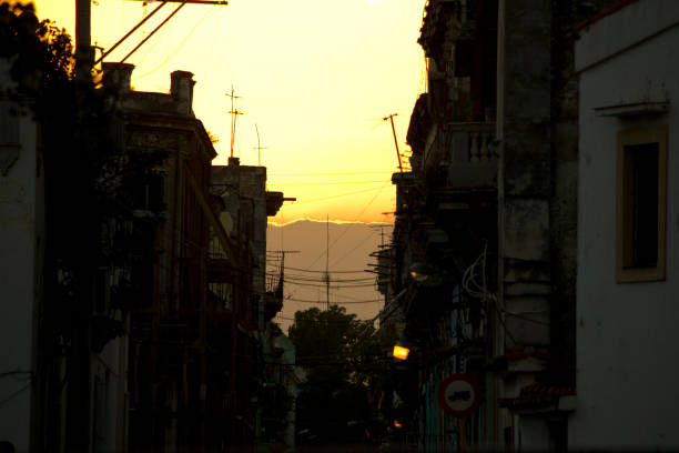 istock Havana Backstreet at Sunset 1213333250