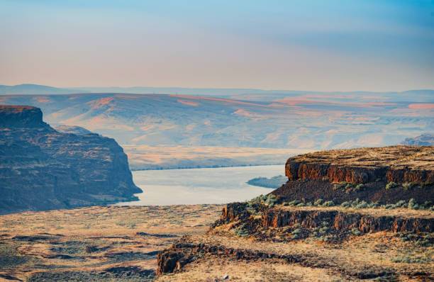 istock Washington State Columbia River Desert: Great American Landscape 1213366140