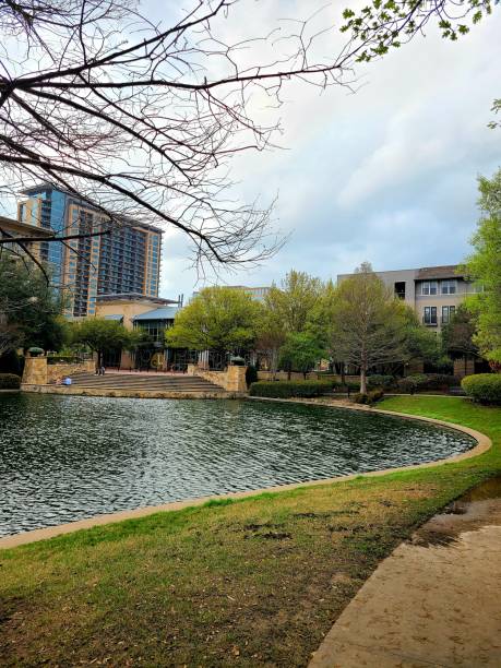 istock Shops at Legacy Plano, Texas 1213375434