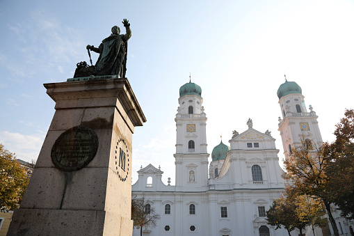 Statue of King Maximilian Joseph I in front of St. Stephan's Cathedral\nPassau, Germany