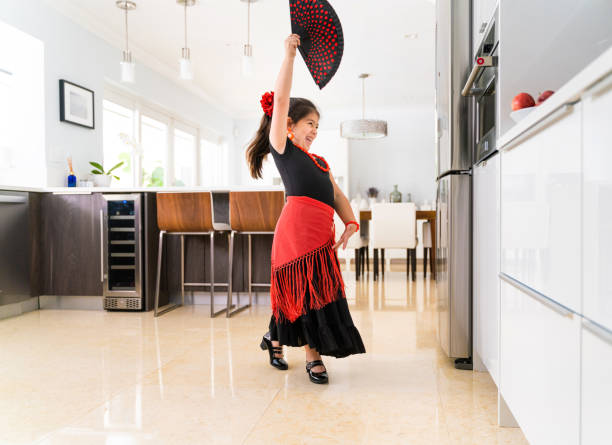 I love spanish dance moves I love spanish dance moves flamenco dancing photos stock pictures, royalty-free photos & images