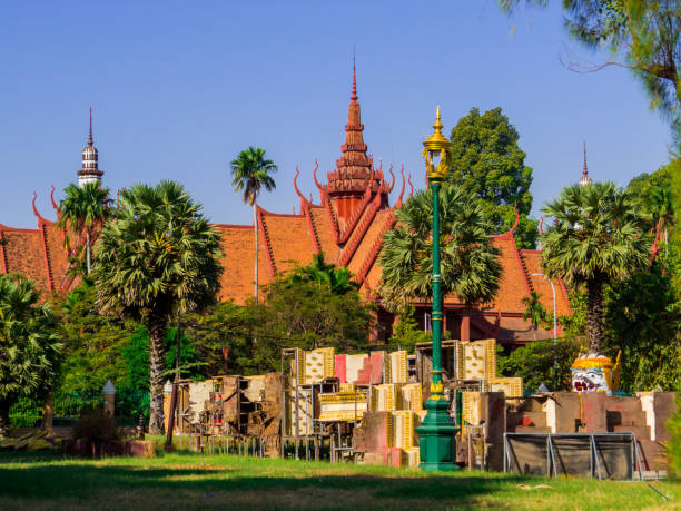 View of the Botumvatey Pagoda (or Preah Vihear Wat Botum Vatey) in Phnom Penh, Cambodia
