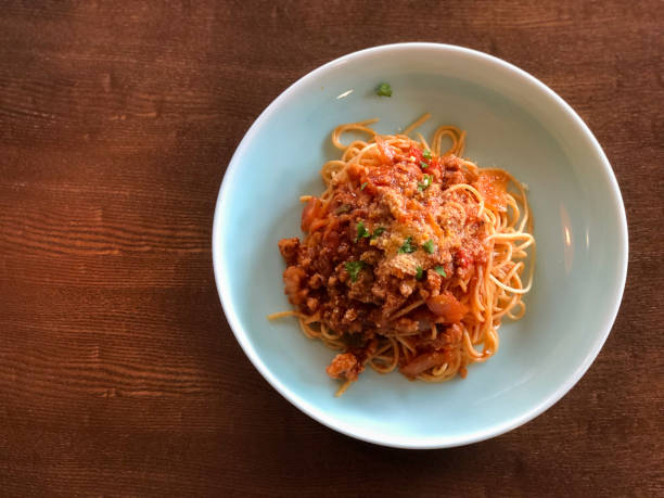 istock Minced meat tomato sauce spaghetti 1213526696