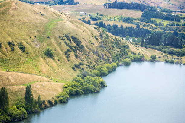 istock New Zealand: Lake Wakatipu 1213527117
