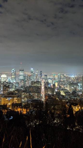 istock Montreal in the evening (photo5) 1213590928