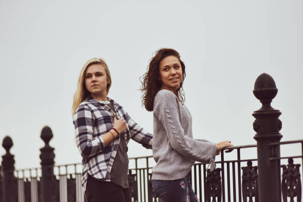 istock Sisters in the City. 1213596589