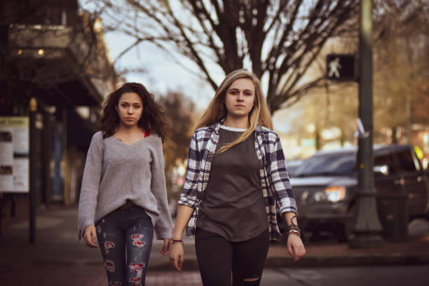 istock Sisters in the City. 1213596787