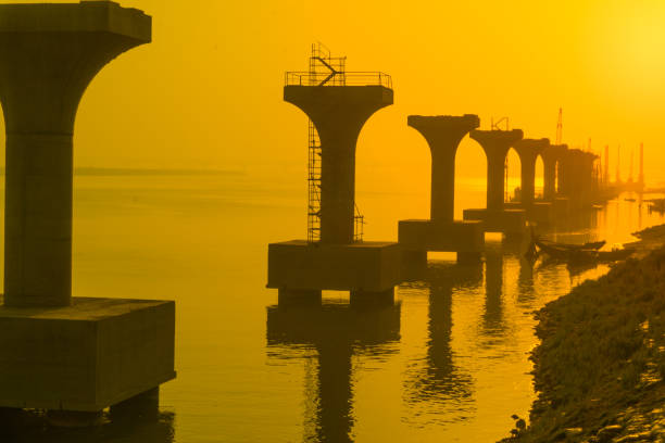 loknayak ganga percorso / passerella superstrada / ganga modo patna - underpinning foto e immagini stock