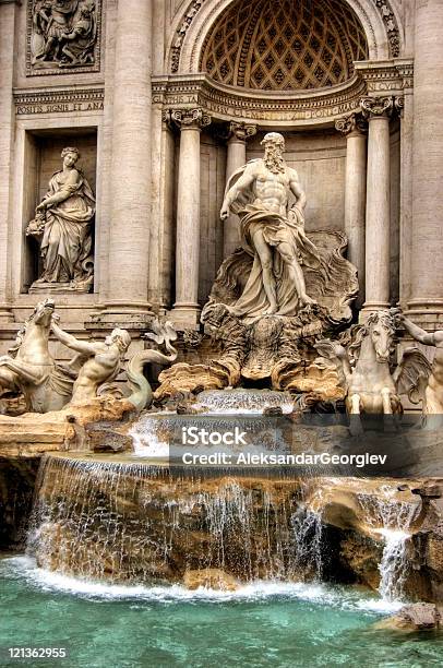 Fontana Di Trevi Foto de stock y más banco de imágenes de Roma - Italia - Roma - Italia, Anita Ekberg, Arquitectura