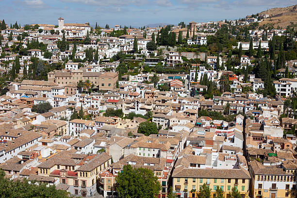 istock The Albaicin District of Granada 121362964