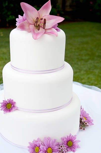 istock Wedding Cake and Pink Lily 121363299