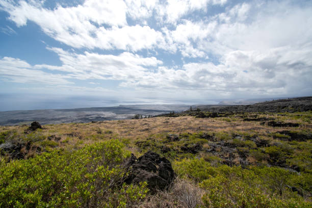 istock Lava progression in the pacific ocean 1213641662
