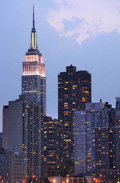 istock Midtown Manhattan Skyline Including Empire State Building 121369121