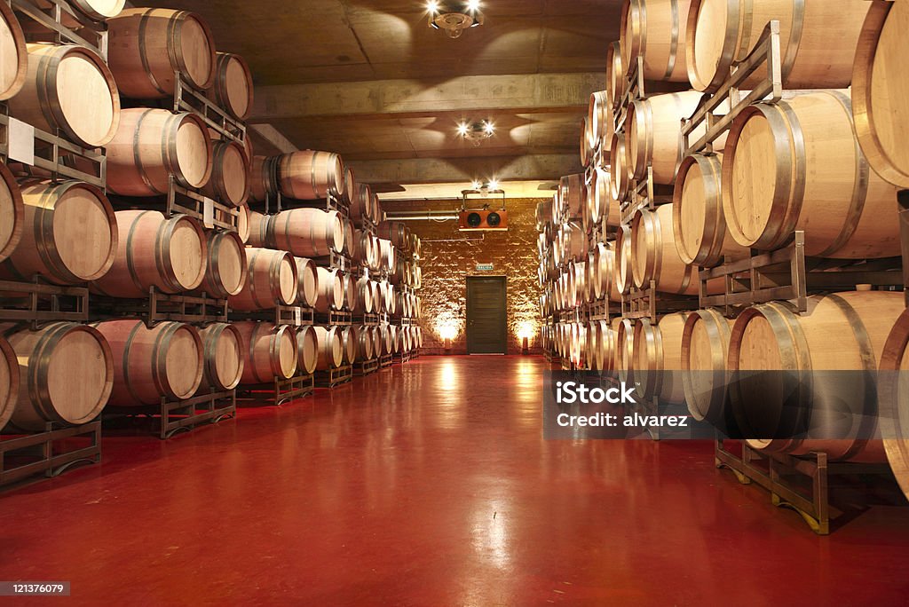 Cantina di vini - Foto stock royalty-free di Alchol