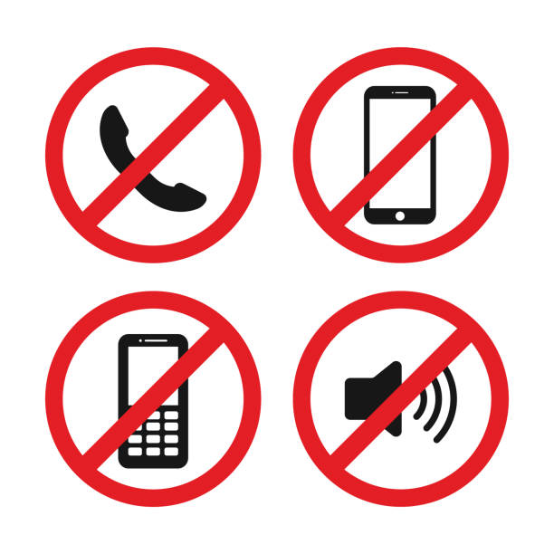 ilustraciones, imágenes clip art, dibujos animados e iconos de stock de cierra la señal del teléfono. iconos de advertencia vectorial - mobile phone telephone exclusion forbidden