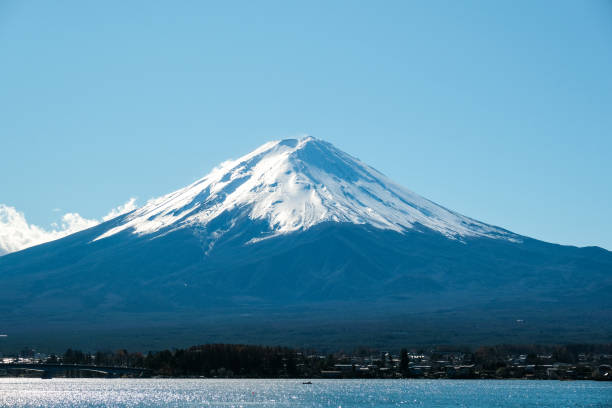 istock the mountain fuji in the autumn 1213885733