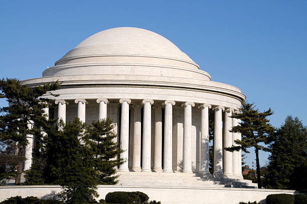 istock Front of Jefferson Memorial 121389085