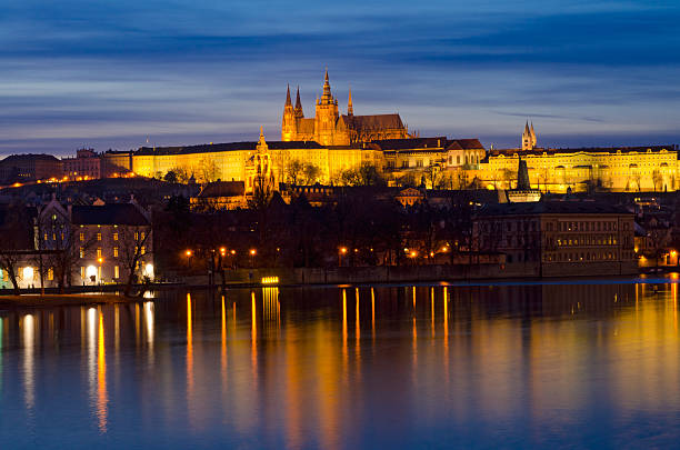 istock Sunset Prague Hradcany Castle, Bohemia 121389887