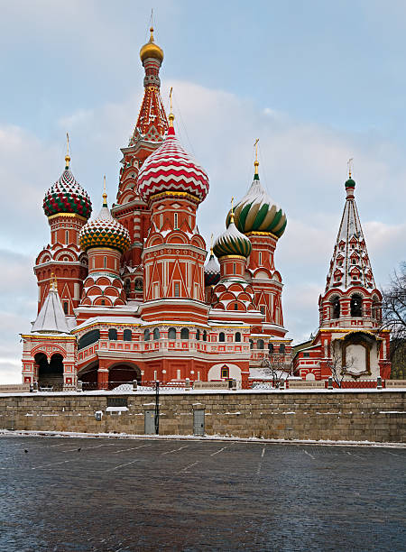 상트 바실 러시아 정교회 성당, 모스코 - snow cupola dome st basils cathedral 뉴스 사진 이미지