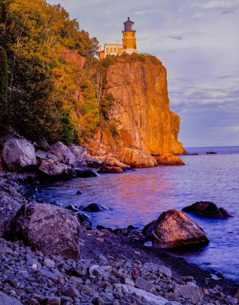 istock Last light on Split Rock Lighthouse Minnesota, USA 1213940992