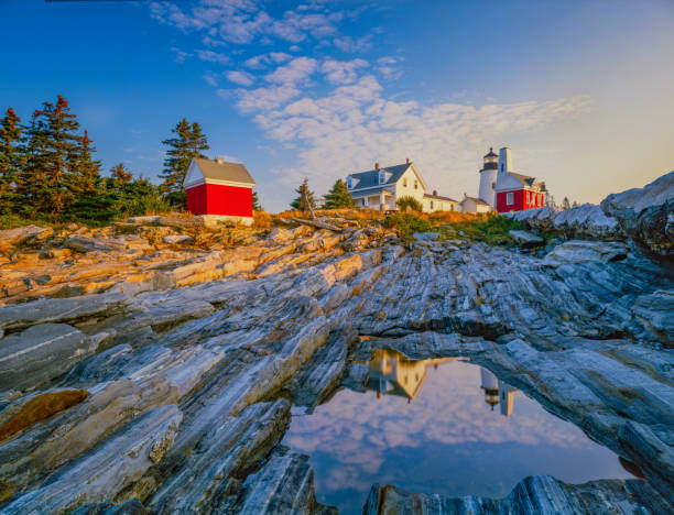 phare de pemaquid point maine - pemaquid point lighthouse photos et images de collection