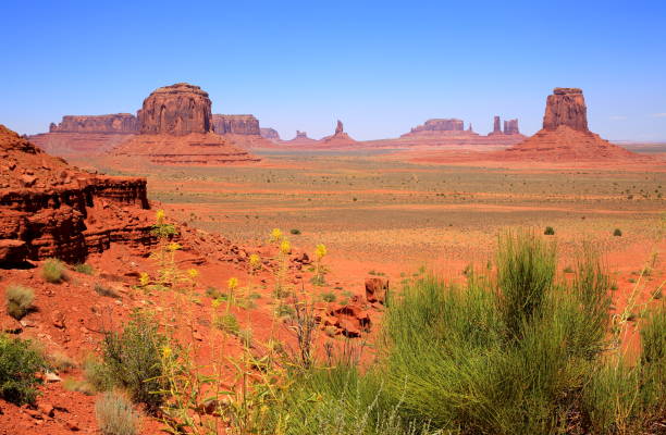 istock Monument Valley in a Sunny Day, Arizona-USA 1213951345