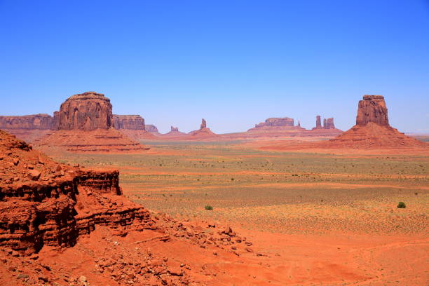 istock Monument Valley in a Sunny Day, Arizona-USA 1213951362