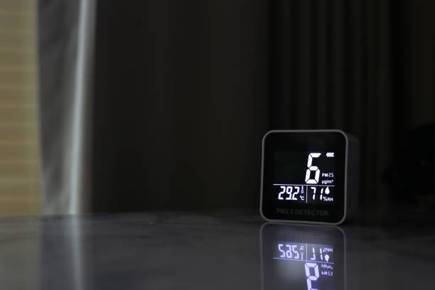 istock sensor found small amount of air pollution of PM 2.5 1213993522