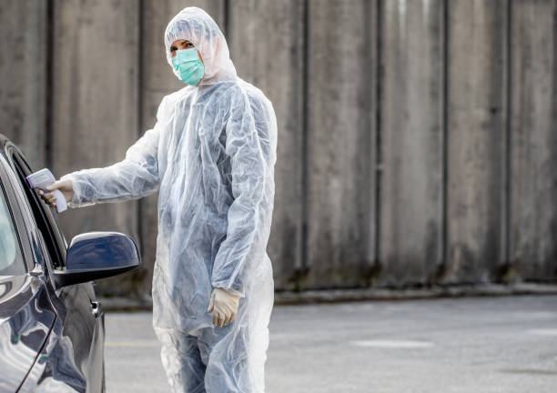 istock Temperature control using Non-contact thermometers during Coronavirus crisis 1214039683