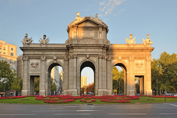 istock The Alcala Door (Puerta de Alcala), Madrid, Spain 1214062184