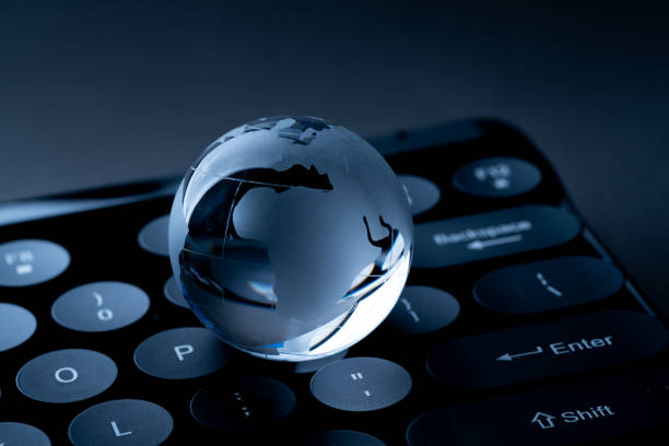 istock Online shopping icon with globe for global concept 1214074108