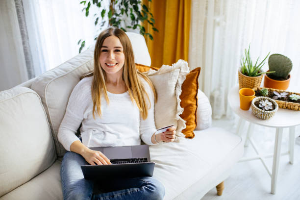 istock The most comfortable place to make payments 1214084466