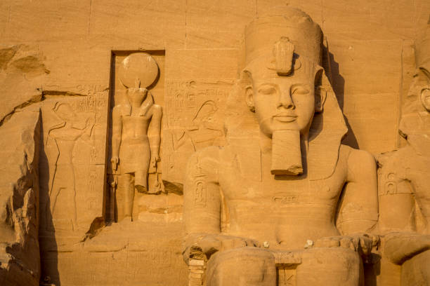 아부 심벨 사원, 이집트 - abu simbel rock africa rameses ii 뉴스 사진 이미지