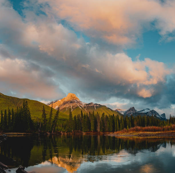 istock Sunrise in the Mountains 1214093038