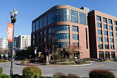 vancouver-city-hall.jpg?b=1&s=170x170&k=20&c=u90R7dBn3oaeNkf-Fv3jThctJE7x8ErMhYW7B-78dXA=