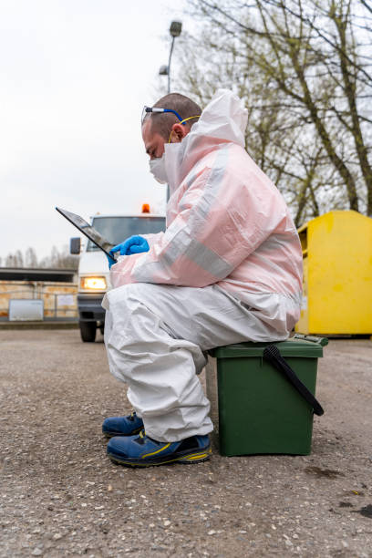 istock Antivirologist nurse is viewing statistics 1214120393