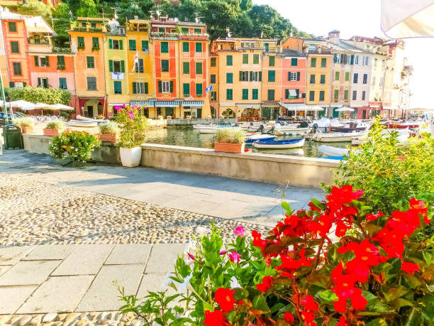 Beautiful bay with colorful houses in Portofino, Liguria, Italy Beautiful bay with colorful houses in Portofino, Liguria, at Italy portofino stock pictures, royalty-free photos & images