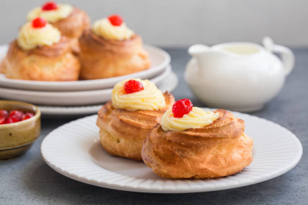 cuña de san josé - italian culture pastry food rome fotografías e imágenes de stock