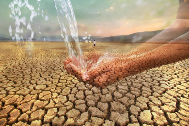 zmiany klimatu i kryzysu wodnego - scarcity water people land zdjęcia i obrazy z banku zdjęć