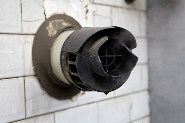 dripping combi flue with wrong angle. - flue gas imagens e fotografias de stock